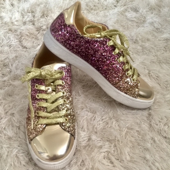 Stunning mermaid inspired snickers😍🧜🏼♀️ - Picture 2 of 4